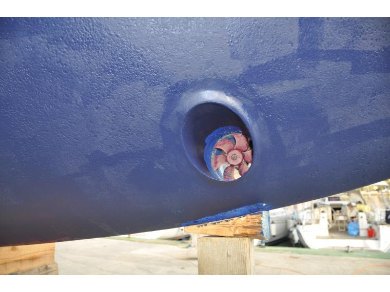 Bow thruster - how it works